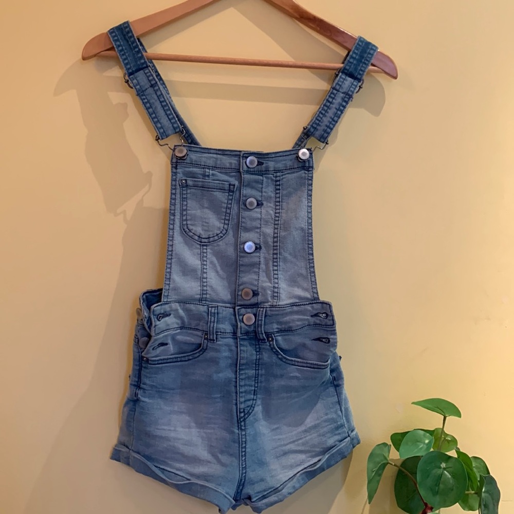 H&M short denim overalls